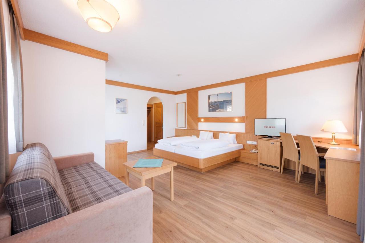 Hotel Der Waldhof à Scheffau am Wilden Kaiser Extérieur photo