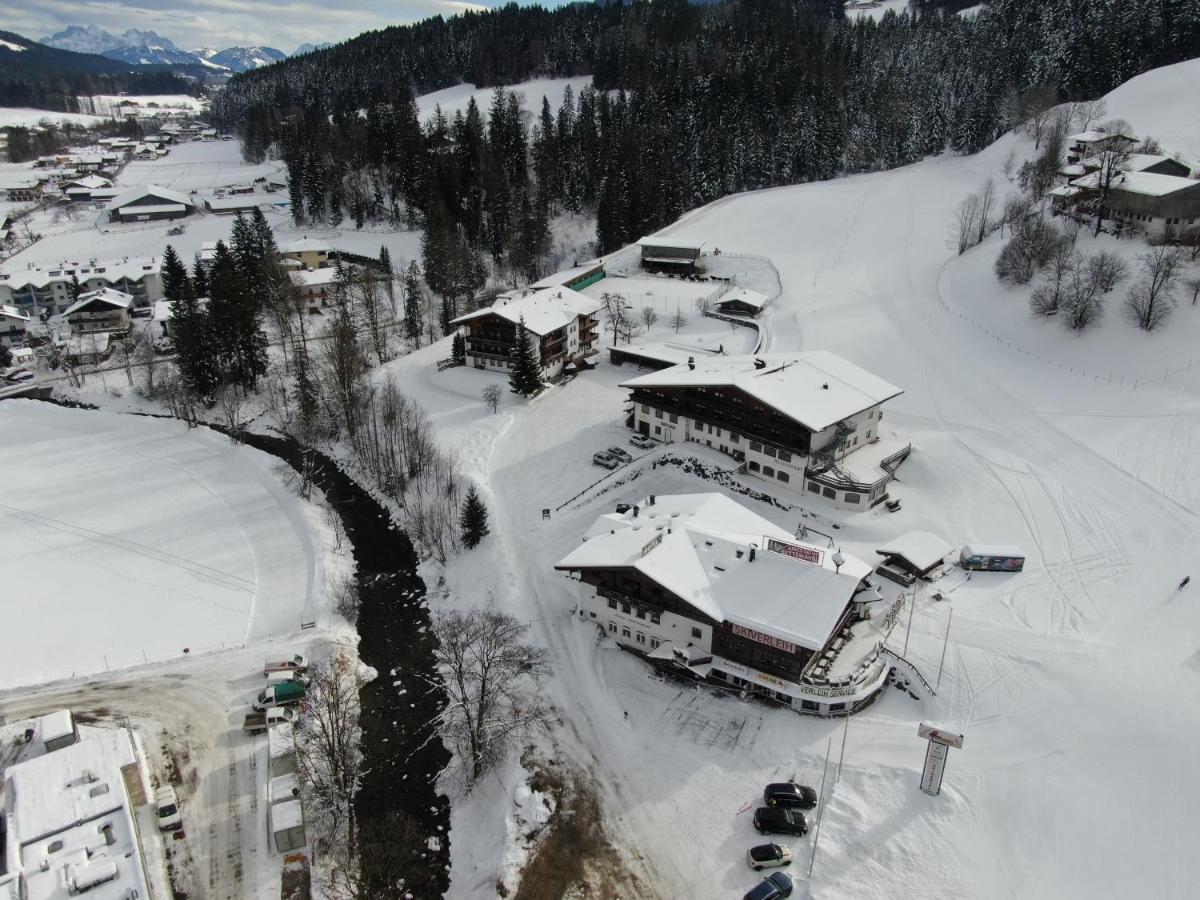 Hotel Der Waldhof à Scheffau am Wilden Kaiser Extérieur photo