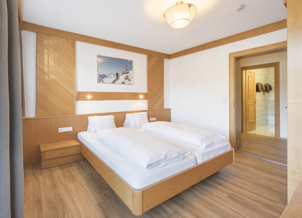 Hotel Der Waldhof à Scheffau am Wilden Kaiser Chambre photo